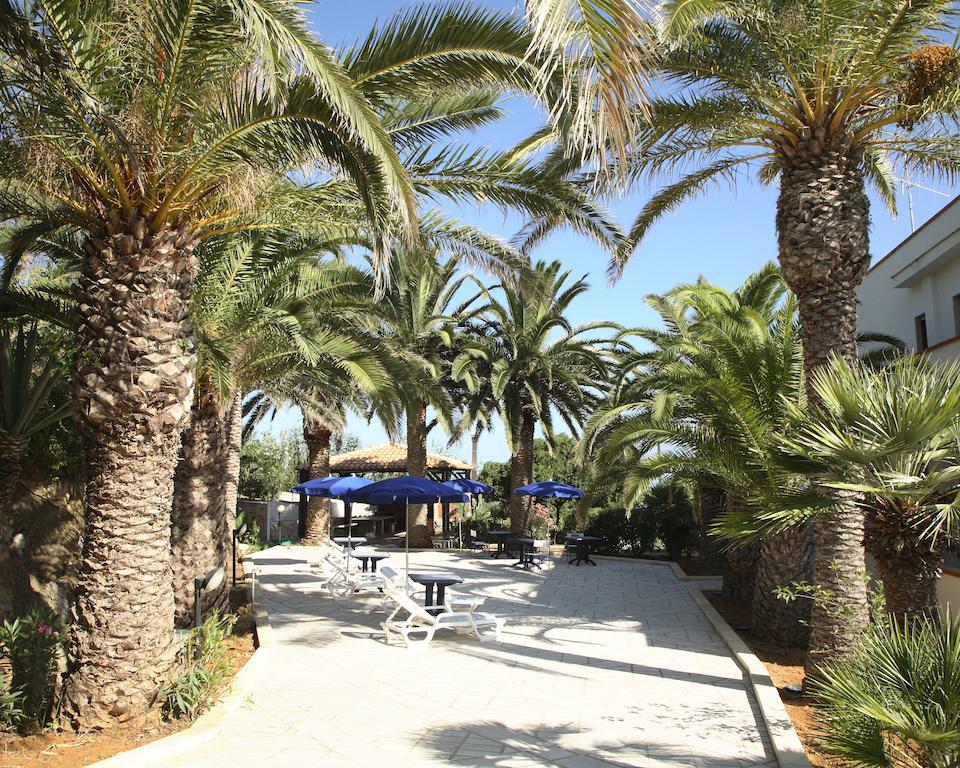 Le Palme Vacanze Trappeto  Exterior foto